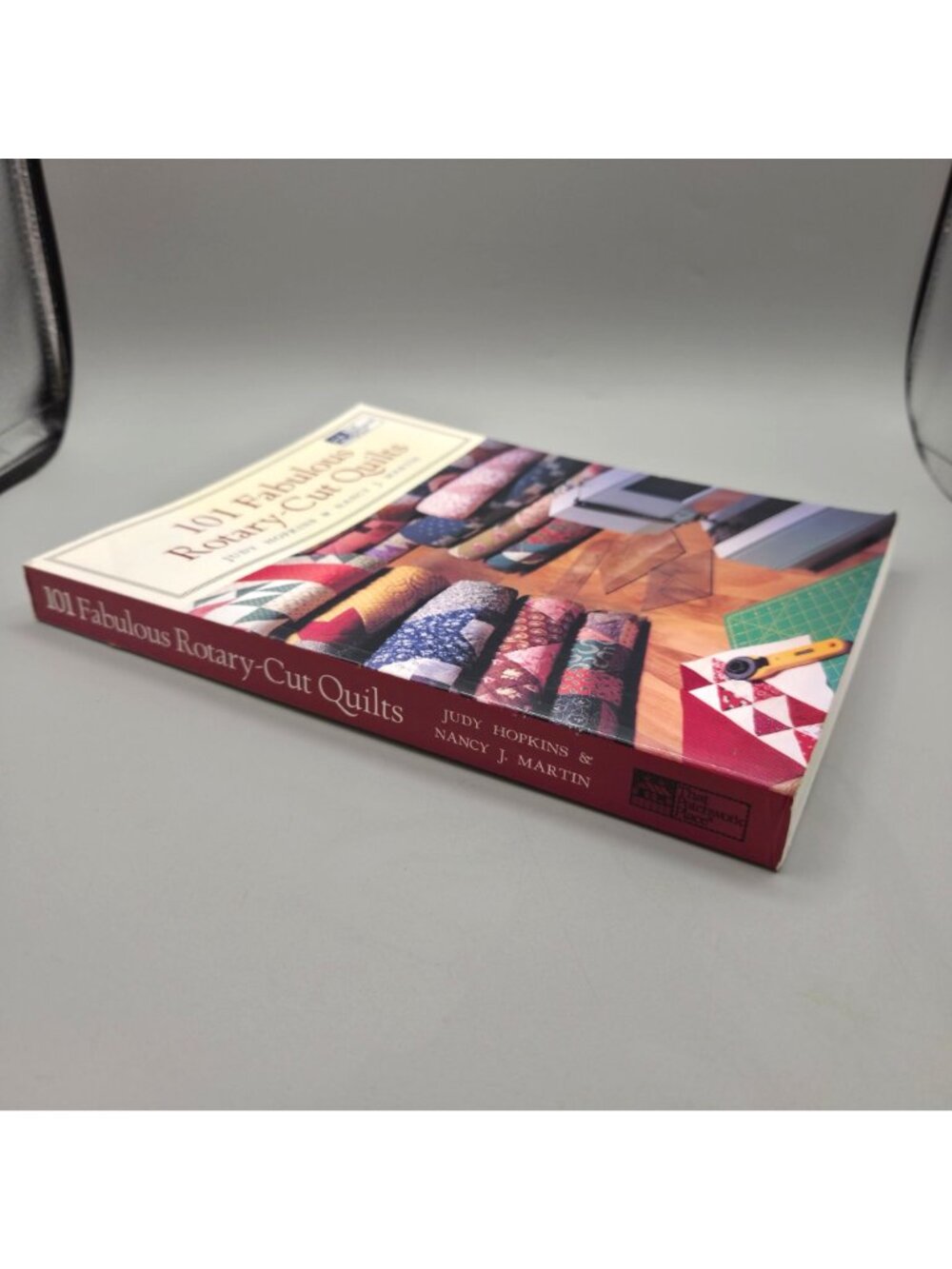 101 Fabulous Rotary-Cut Quilts Book By Judy Hopkins & Nancy J Martin Softcover - Picture 2 of 12